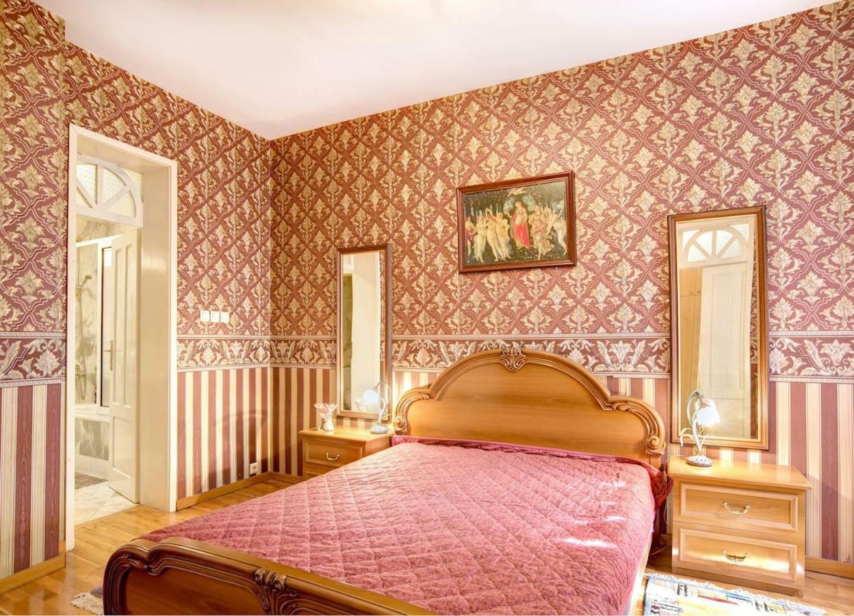 Aristocratic, Elegant, Designer Top Central Apartment Sófia Exterior foto
